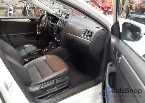 2015 Volkswagen Jetta Se from USA, damaged, VIN 3VWD17AJ4FM319161